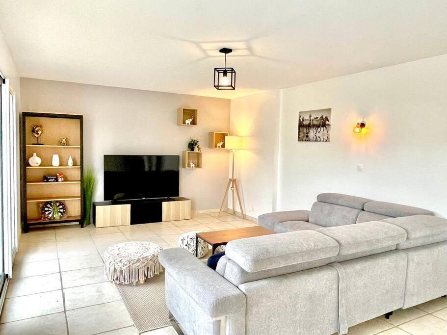Charmante Villa Pour 10 Personnes Saint-Augustin  Kültér fotó